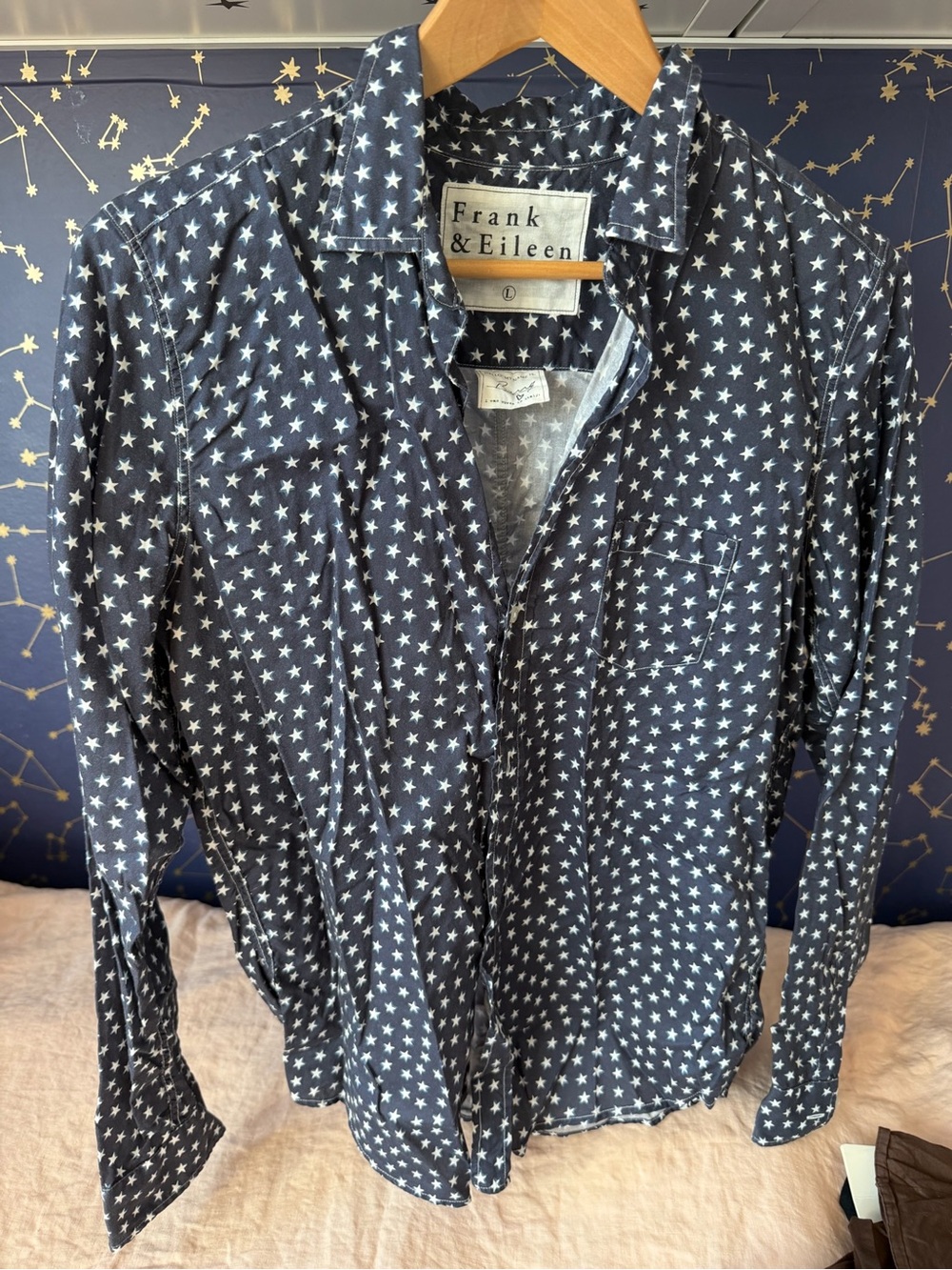 Frank & Eileen Navy Button-Down Shirt with White Star Print